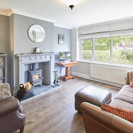 Host & - The Moorings