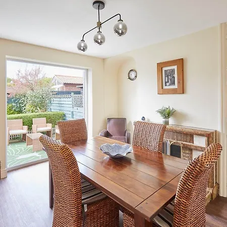 Host & - The Moorings Hotel 4*